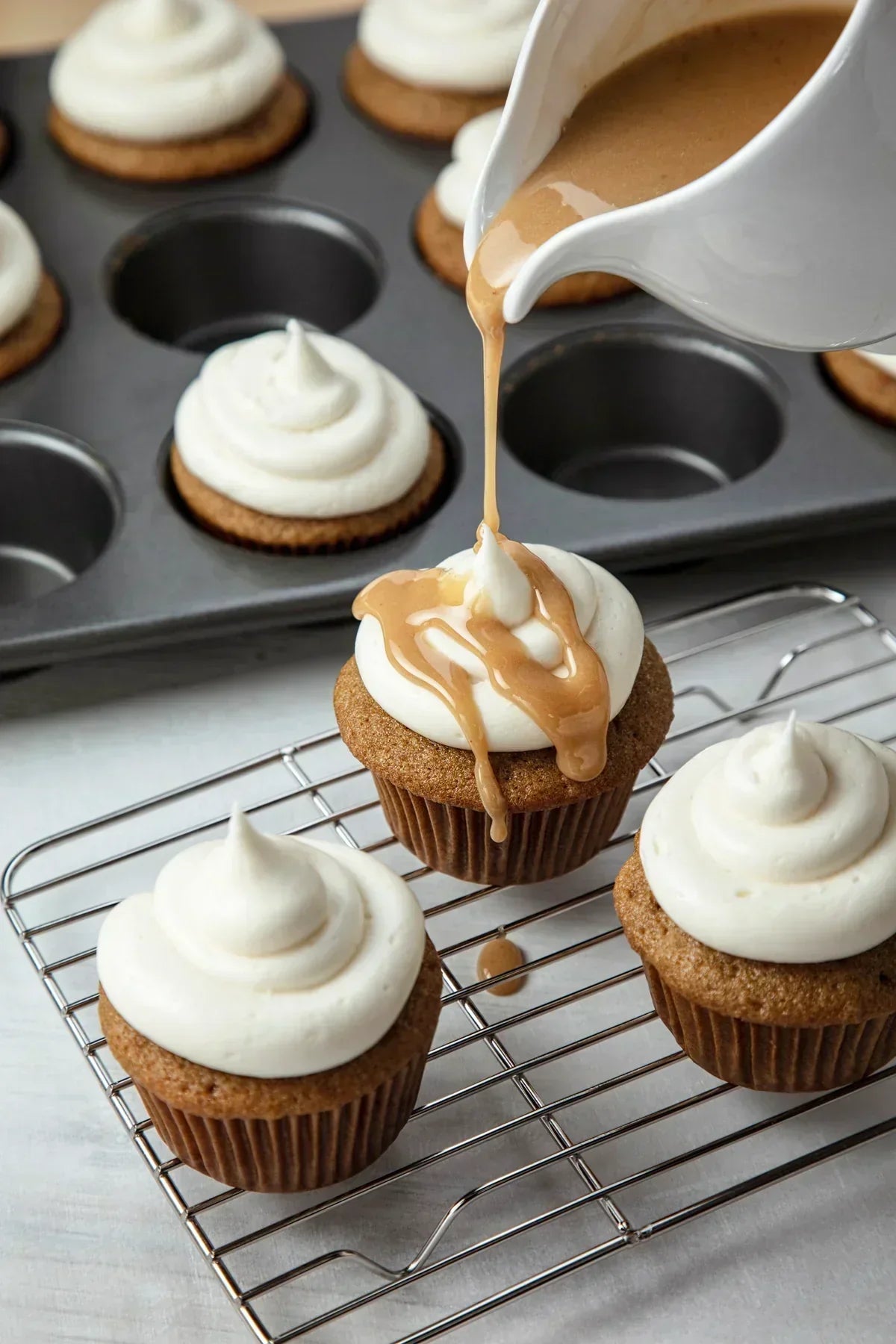 Pumpkin Spice Latte Cupcakes | Festive Fall Dessert Recipe